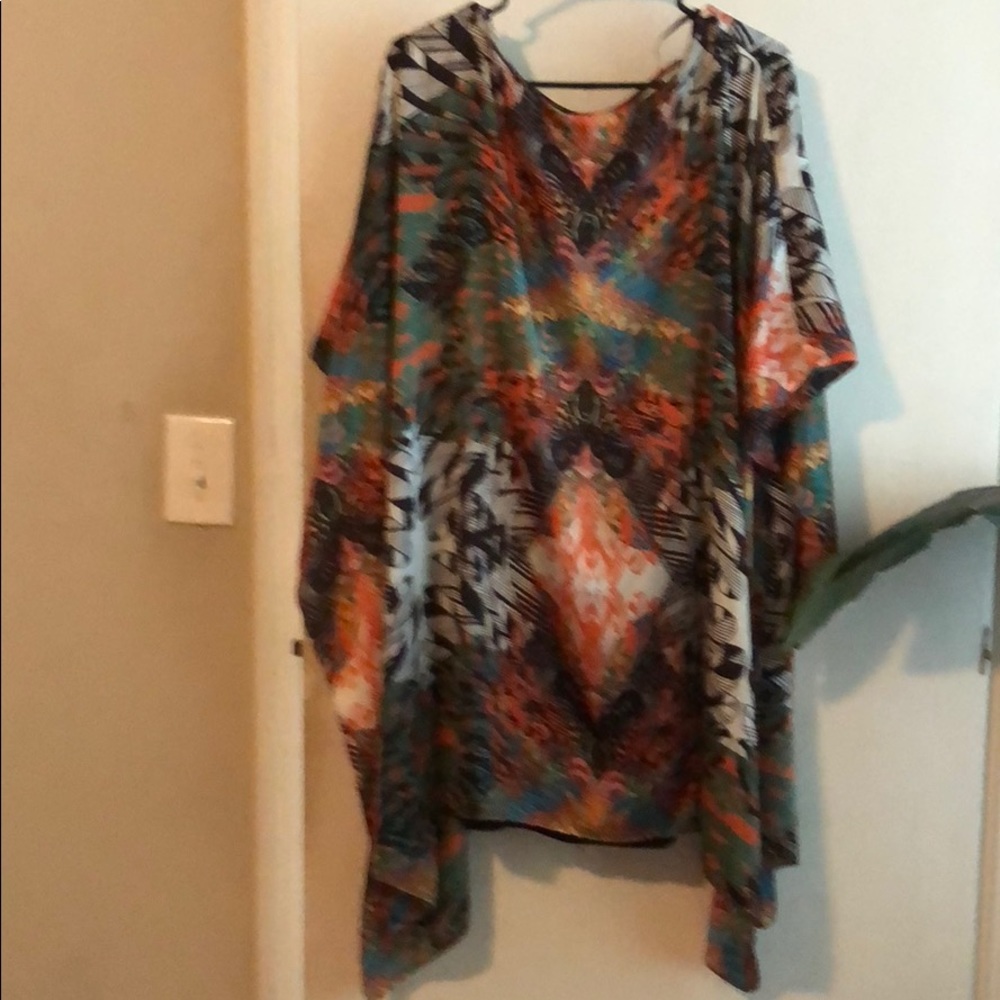 BeBe multi colored dress 👗